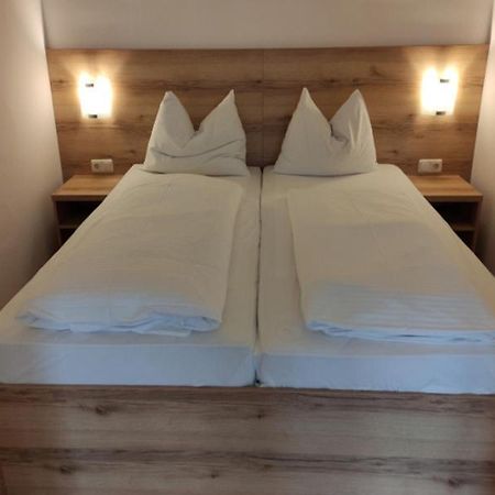 Hotel Reitzentrum Hausruckhof Ampflwang im Hausruckwald Екстериор снимка